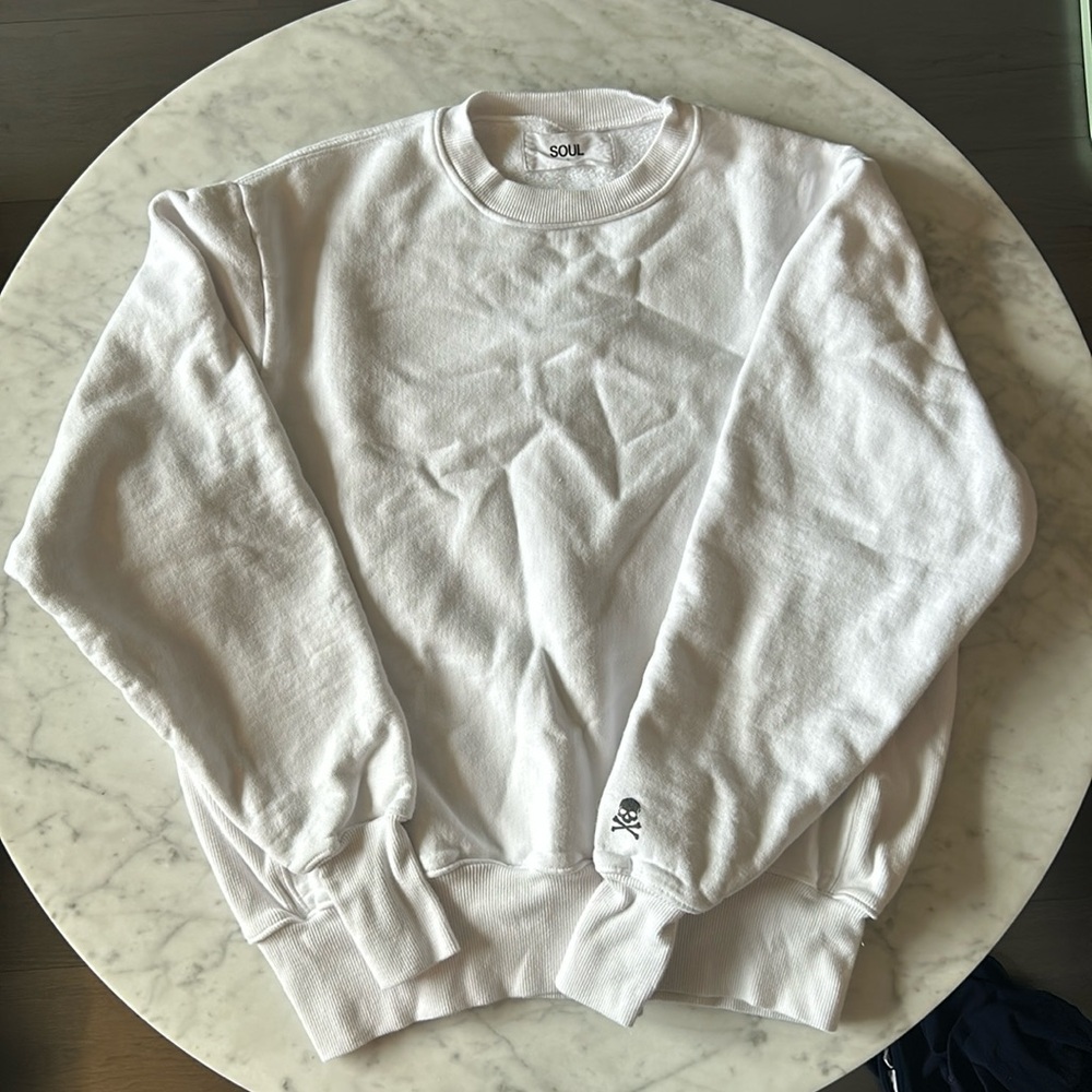 Soulcycle white “Bryant Park” sweatshirt size small.
